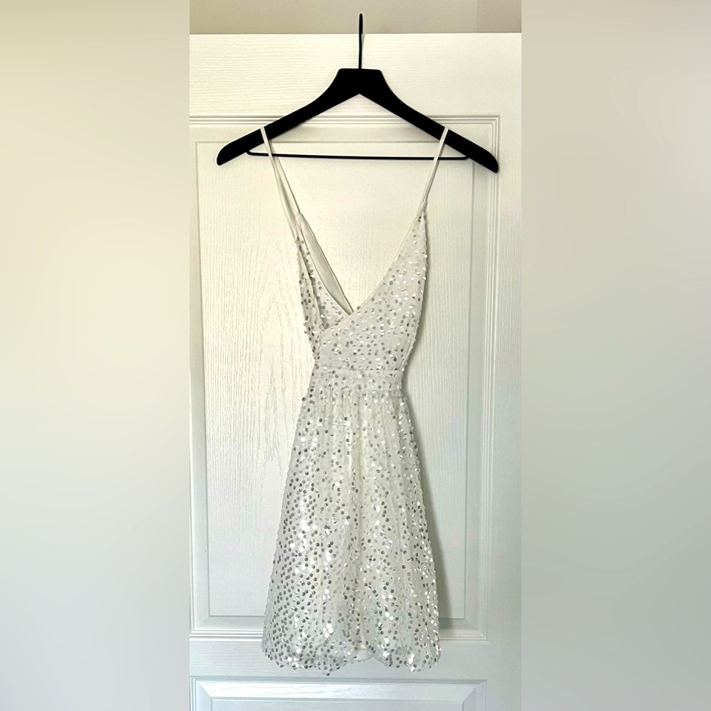 NWOT Lulus Woman’s White Shimmer Dress Size XS